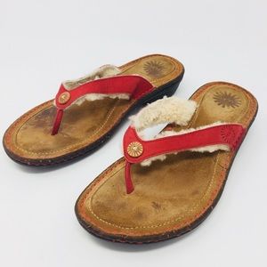 Uggs Hamoa Red Shearling Sandals Thongs Size 9-9.5